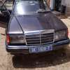 Mercedes 200 thumb 0