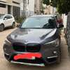 BMW X1 SUV compact gris métallisé performant thumb 0