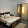 NGAPAROU VILLA LUXUEUSE  CHAMBRE MEUBLE ACCES PISCINE thumb 7