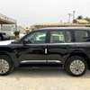 Toyota land cruiser LC300 thumb 7