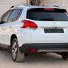 Peugeot 2008 thumb 10