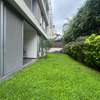 Appartement Rdc meublé fan résidence jardin privé 3 chambres thumb 7