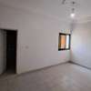 APPARTEMENT 2 CHAMBRES A LOUER A KEUR MASSAR DIAXAAY 2 thumb 3