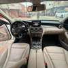 Mercedes C300 2016 – Très belle, Élégante, Full options thumb 2