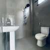 Studio moderne aux Parcelles Assianies thumb 8