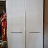 Armoire et coiffeuse à vendre thumb 1