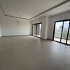 Appartement à vendre aux points e neuf jamais habité thumb 2