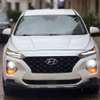 Hyundai santafe 2019 thumb 1