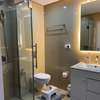 Apparemment meublé 4 chambres à water front thumb 11