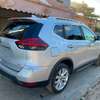 Je vend ma Nissan rogue 2017 automatique essence thumb 0