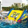 Aire de jeux aquatique gonflable avec glissade thumb 0