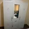 Armoire marron,noire ,gris et blanc thumb 12