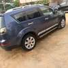 Mitsubishi outlandre thumb 0