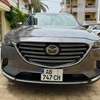 Mazda CX-9 SUV gris métallisé spacieux thumb 0