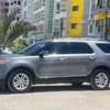 Ford explorer thumb 3