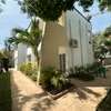 VILLA  R+1   A  LOUER  A FENETRE MERMOZ thumb 1