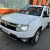 Renault duster thumb 9