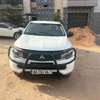 Mitsubishi l200 202 thumb 3