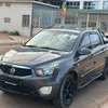 SsangYong Korando 4x4 Gris SUV robuste et confortable thumb 2