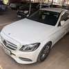 Mercedes C300 _2017 thumb 4
