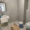 Showroom a louer thumb 3