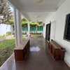 Villa R+1 Mermoz thumb 9