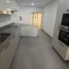 Bel appartement F5 au Point E thumb 9