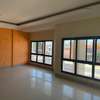 APPARTEMENT 2 CHAMBRES SALON A LOUER A NGAPAROU thumb 3