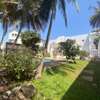 Maison à louer au Almadies thumb 7