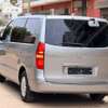 HYUNDAI STAREX 🔘 Année :   2017 thumb 2