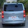 Hyundai Starex 2016 thumb 9