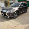 Mitsubishi Outlanler  2017 thumb 5