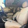 Hyundai Elantra thumb 2