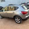 Nissan qashqai 2009 thumb 4