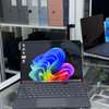 Surface Pro 11 avec stylet thumb 1