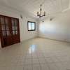 Villa Almadies usage bureau ou habitation thumb 10