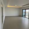 Appartement spacieux lumineux avec balcon privé thumb 0