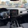 Mitsubishi outlander thumb 3