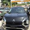 Mitsubishi Outlander thumb 4