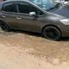 Toyota auris thumb 3