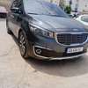 Location kia carnaval 9 places thumb 6
