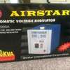Régulateur de tension (airstar) 2000watts thumb 1