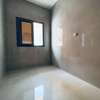 Studio moderne aux Parcelles Assianies thumb 7