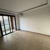 APPARTEMENT F5 FENÊTRE MERMOZ thumb 8