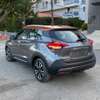 Nissan kicks 2018 thumb 5