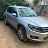 Volkswagen Tiguan 2L 2013 thumb 2