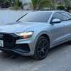 Audi Q8 S-LINE thumb 2