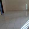 A louer un grand apartuman de 2chambrsalon kuisine 3toilette thumb 11