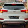 Hyundai tucson thumb 12