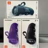 JBL Charge 6 enceinte Bluetooth étanche noir/violet/bleu thumb 0